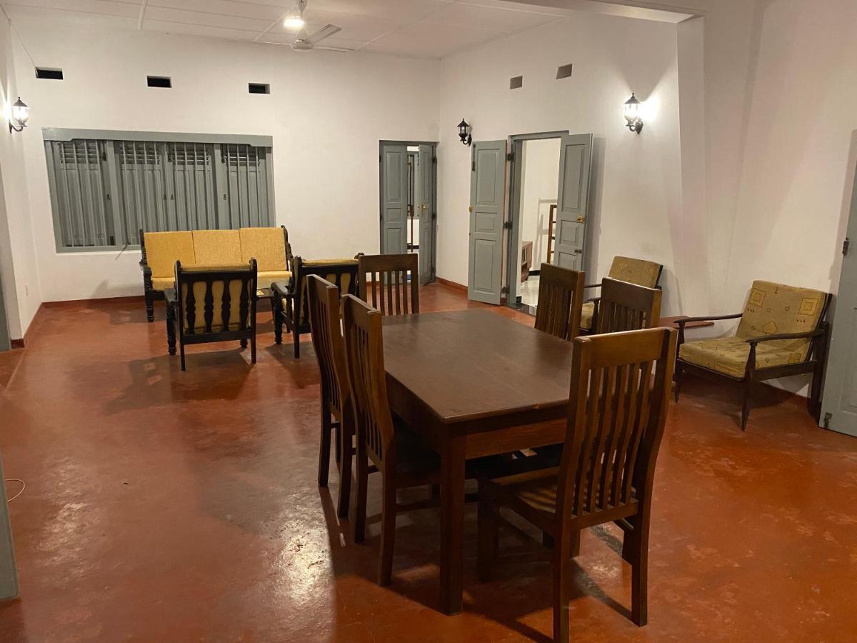 Villa 95 Dikwella Bagian luar foto