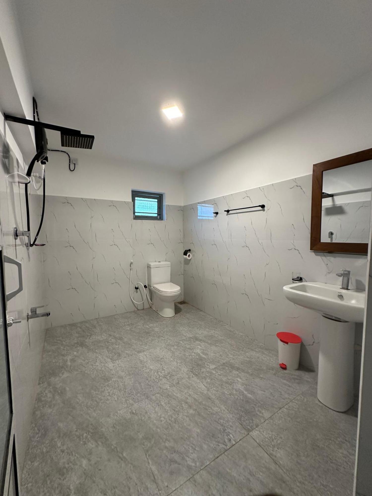 Villa 95 Dikwella Bagian luar foto